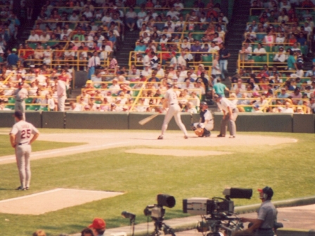 Comiskey_171t.JPG